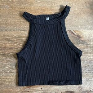 ANWND Women’s M/L Black Ribbed Crop Top